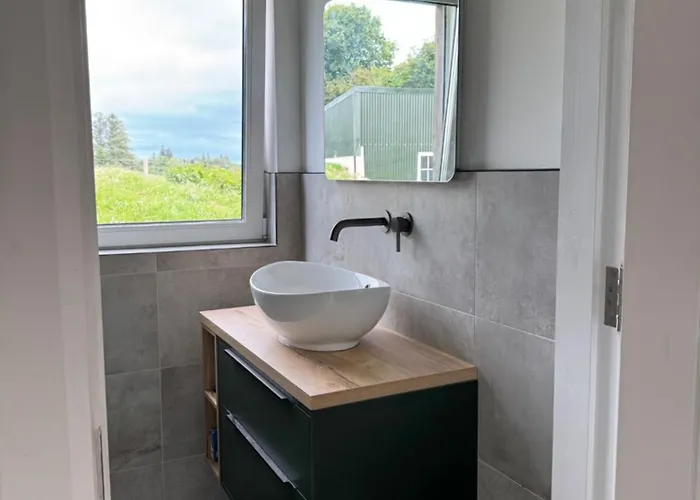 Nettles & Petals * Kenmare